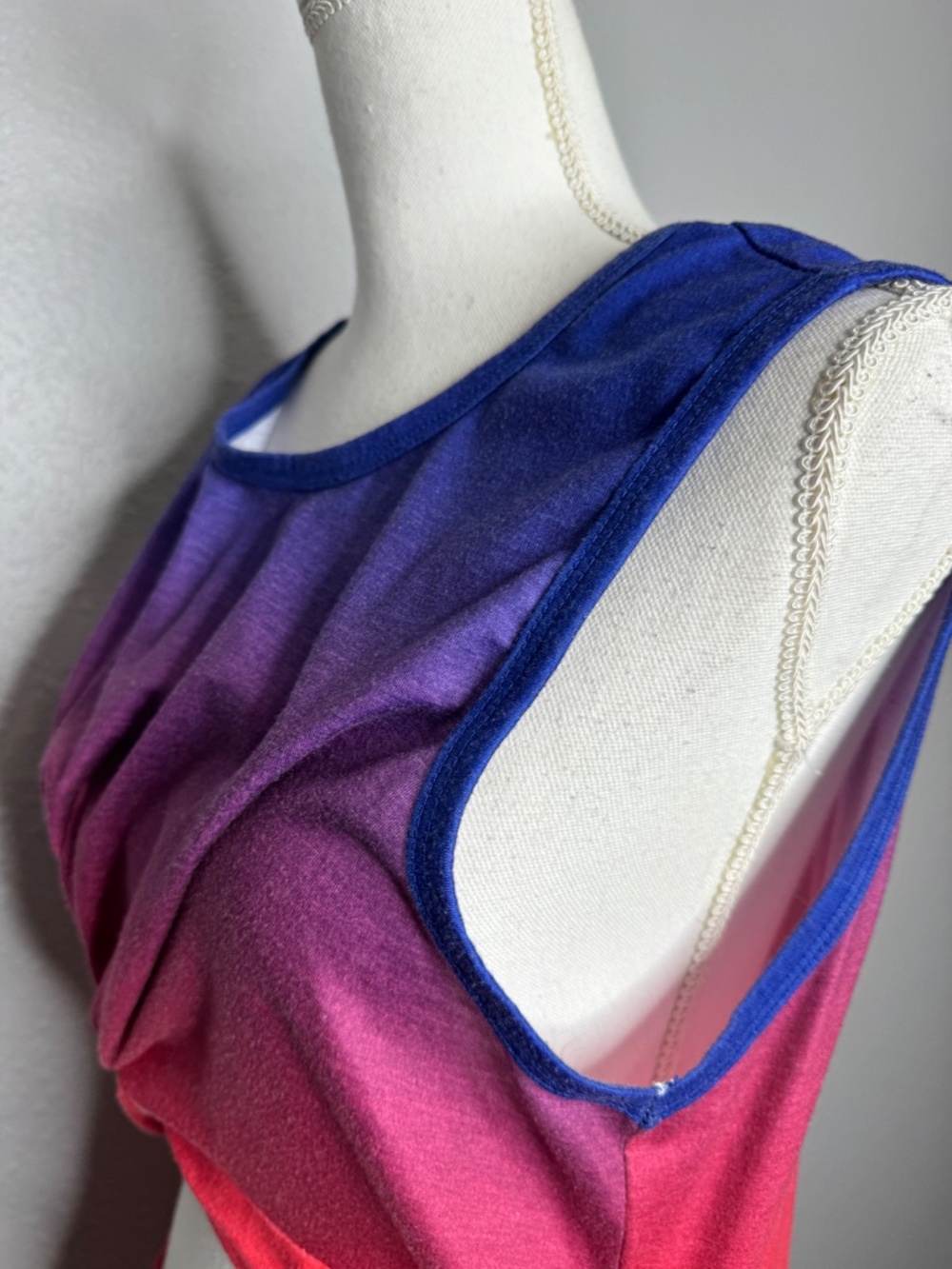 Sleeveless Hollow out Twist Bodycon Dress Ombre Rainbow XL casual or nightlife - Picture 11 of 13